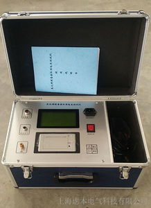 GY8001便攜式氧化鋅避雷器在線監(jiān)測儀 提升智能電網(wǎng)運(yùn)維效率的關(guān)鍵工具
